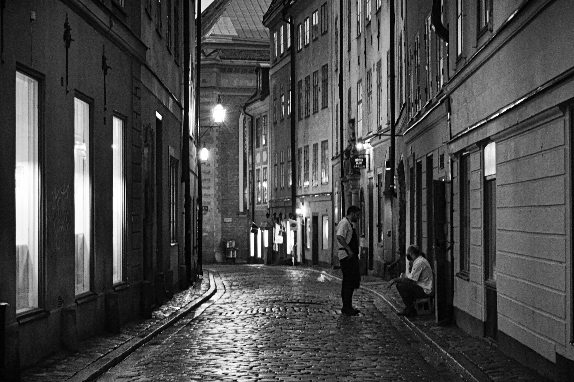 Städning med RUT-avdrag i Stockholm efter vintern: vad ska städas först